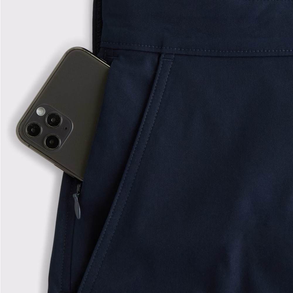 A&F Go-To Athletic Fit Pant in Deep Navy - Picture 2 of 7